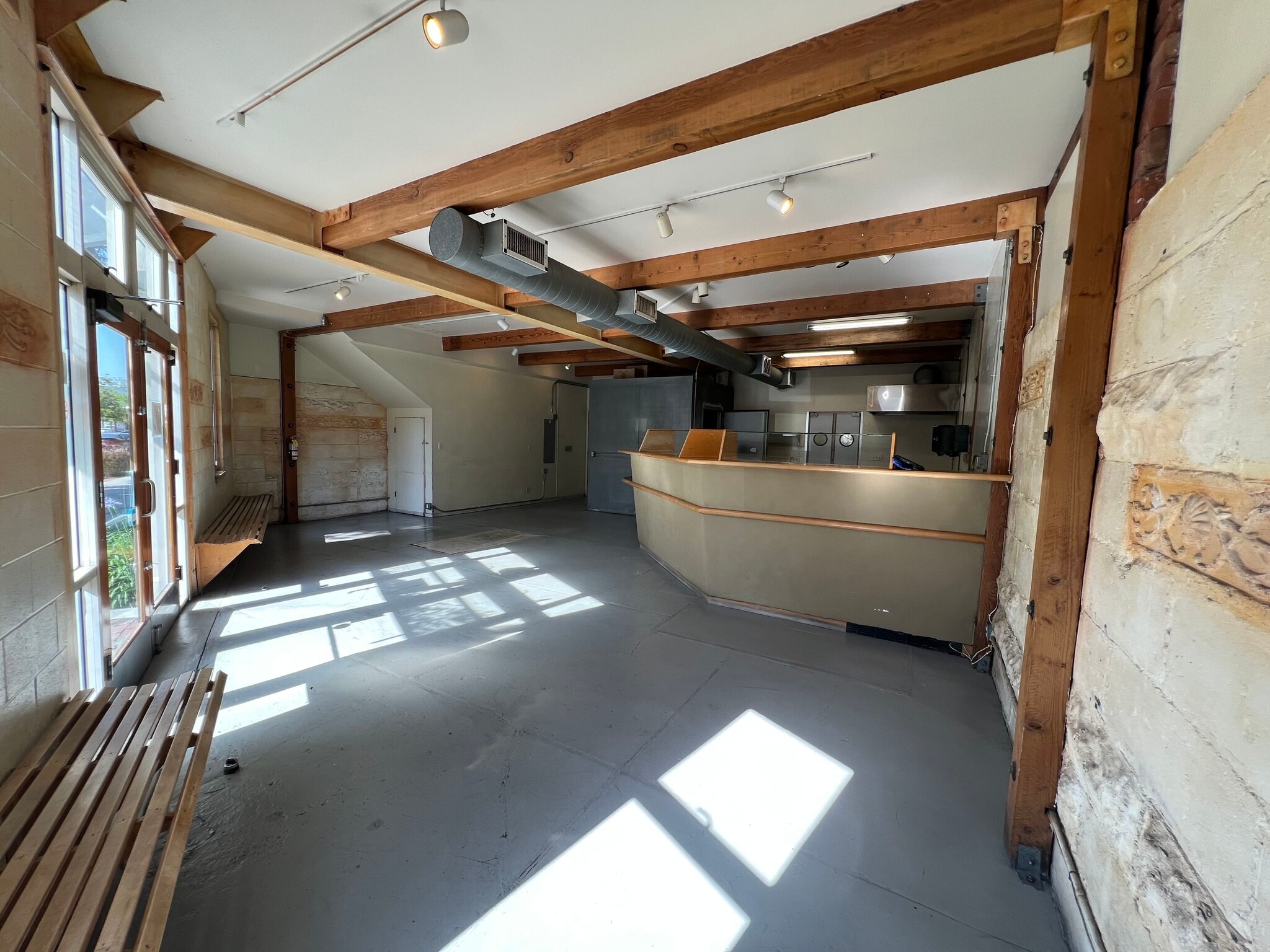 2748 Adeline St, Berkeley, CA à louer Photo intérieure– Image 1 sur 5