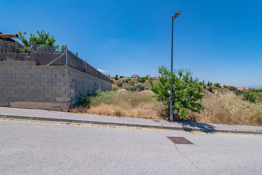 Terrain dans La Zubia, Granada à vendre - Photo de l’immeuble – Image 2 sur 34