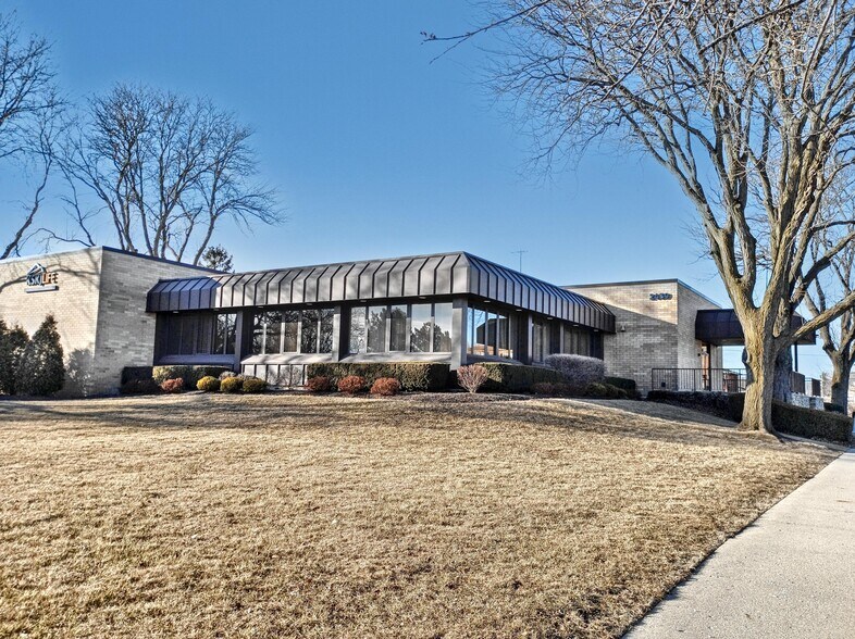 2439 Glenwood Ave, Joliet, IL à vendre - Photo de l’immeuble – Image 1 sur 12