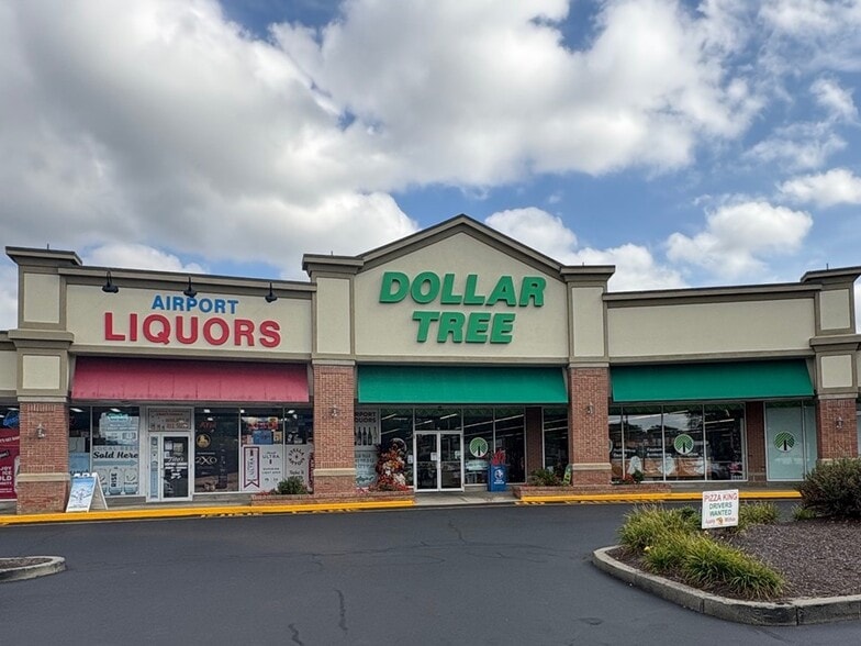 1800 Post Rd, Warwick, RI à louer - Photo de l’immeuble – Image 3 sur 6