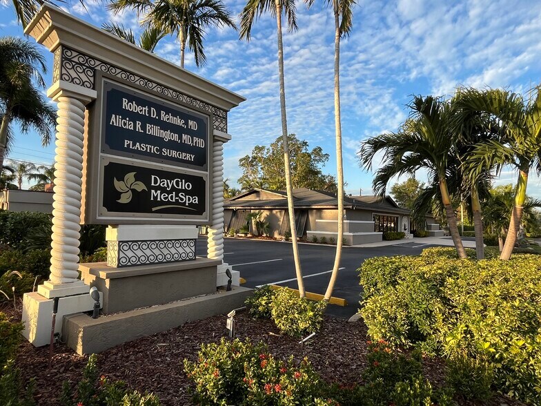 6600 10th Ave N, Saint Petersburg, FL à vendre - Photo de l’immeuble – Image 3 sur 23