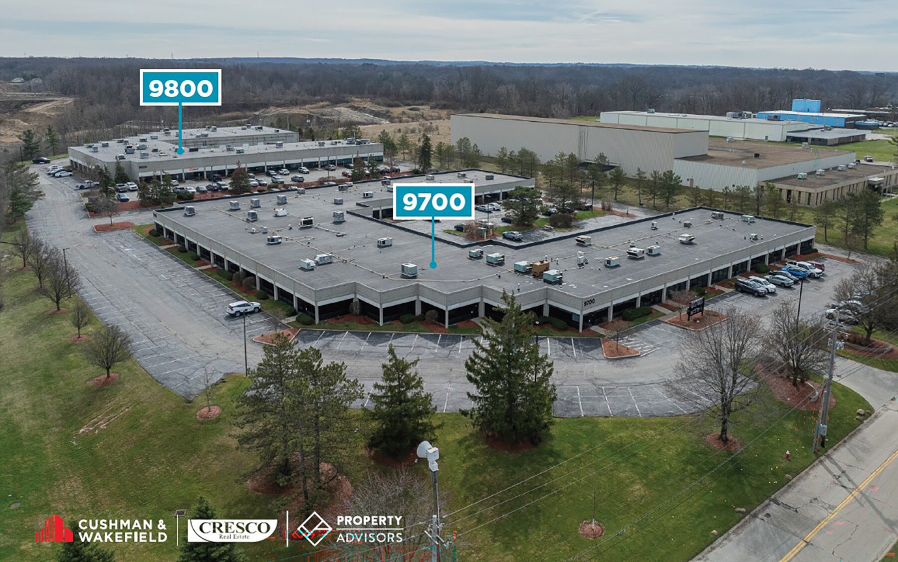 9700 Rockside Rd, Valley View, OH à louer Photo de l’immeuble– Image 1 sur 8