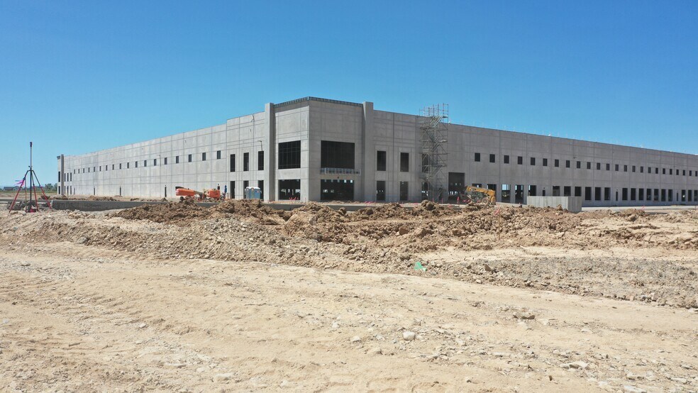 2100 N 700 W, Spanish Fork, UT à louer - Photo de l’immeuble – Image 3 sur 6