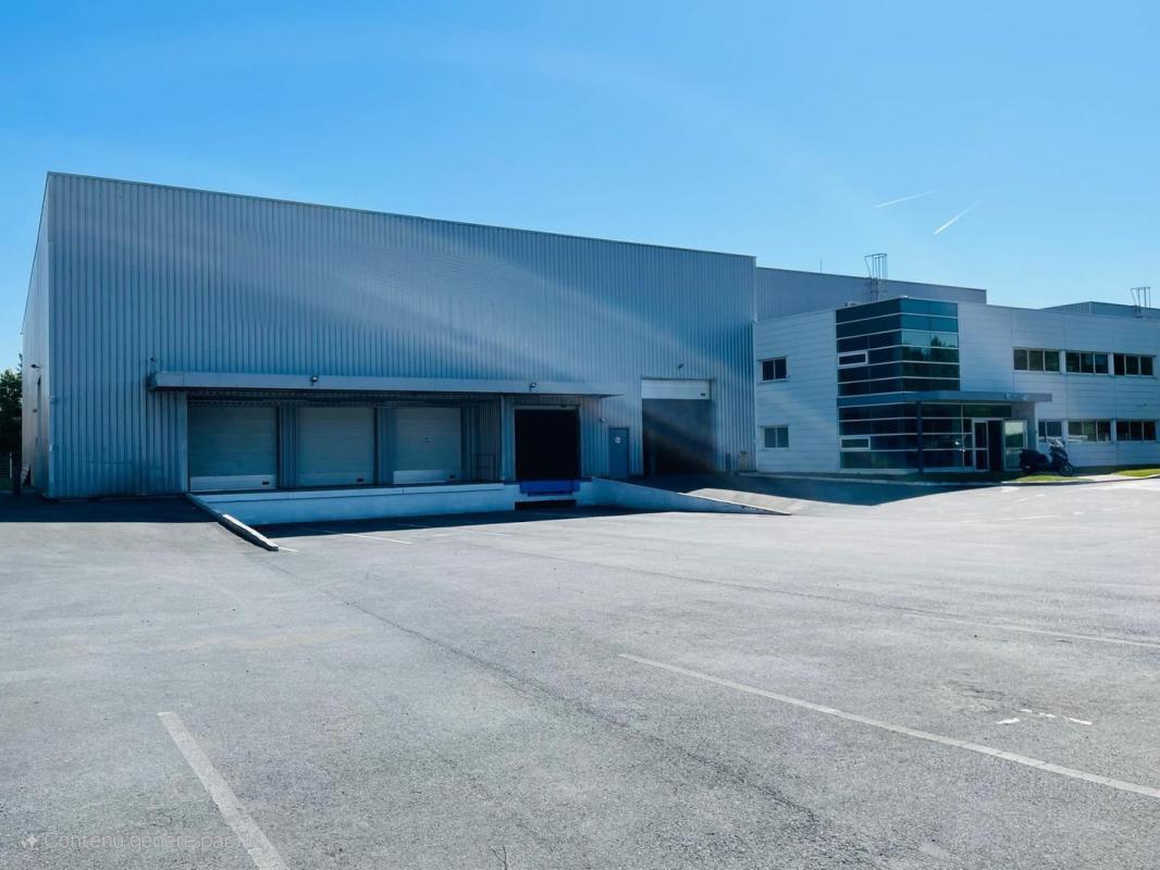 32 Avenue Du Groupe Manouchian, Vitry-sur-Seine à louer Photo de l’immeuble– Image 1 sur 7
