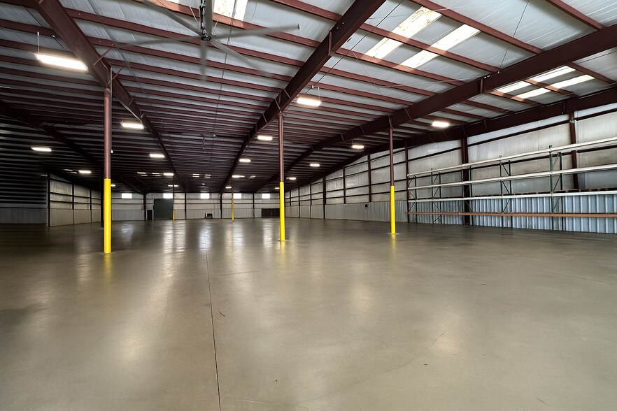 34294 Sunset Ln, Brookshire, TX à vendre - Photo de l’immeuble – Image 3 sur 9