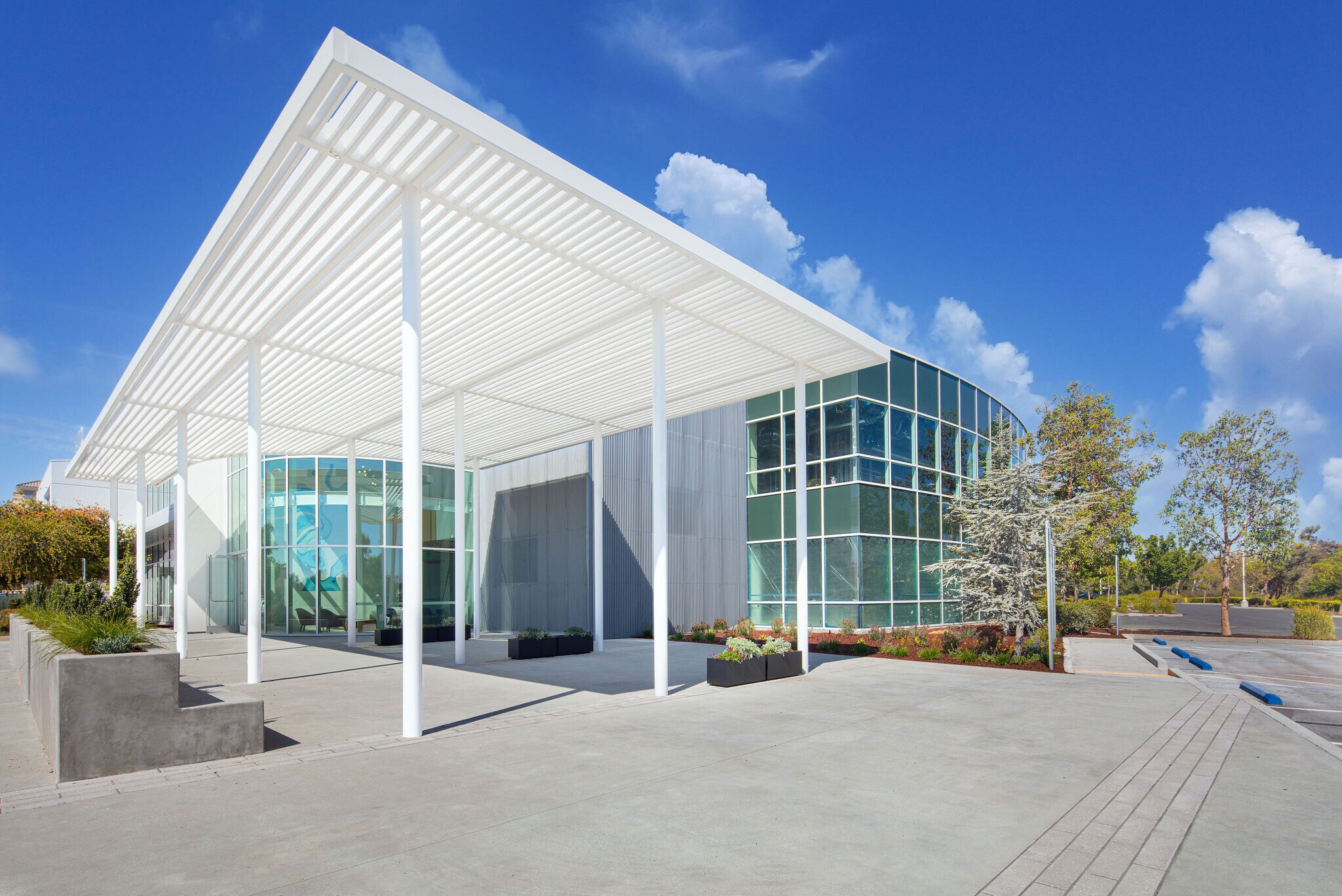 8100 Jarvis Ave, Newark, CA à louer Photo principale– Image 1 sur 13