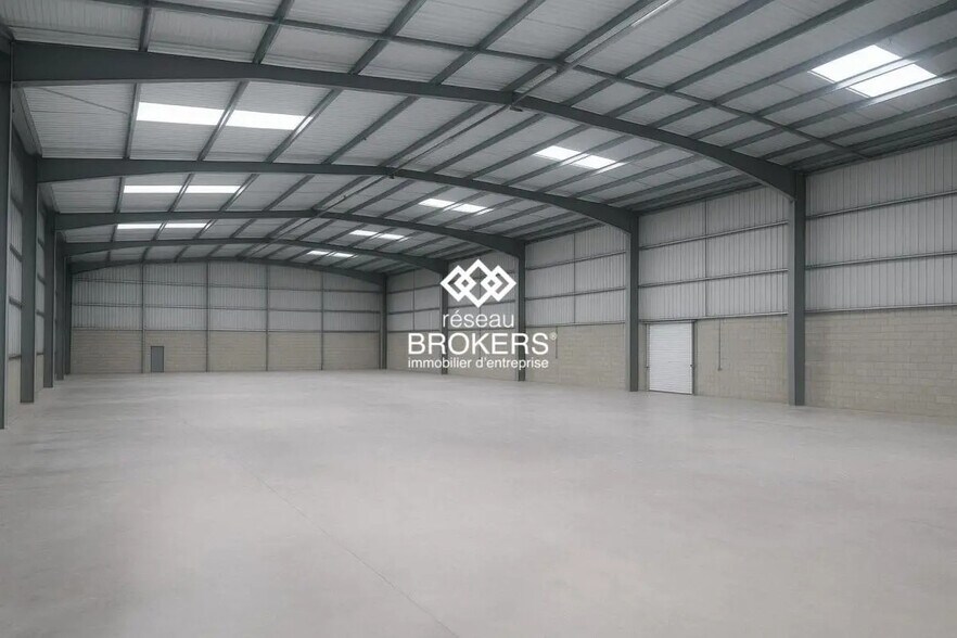 Industriel/Logistique dans Bezons à louer - Photo de l’immeuble – Image 1 sur 1