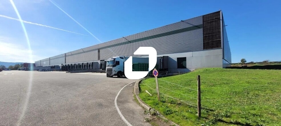 Industriel/Logistique dans Rives à louer - Photo de l’immeuble – Image 1 sur 9