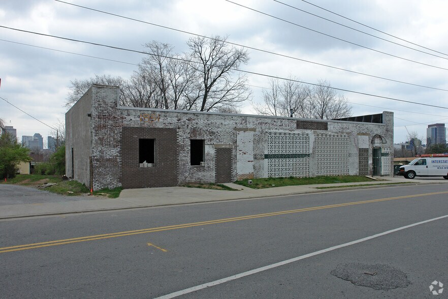 1829 Jo Johnston Ave, Nashville, TN à louer - Photo de l’immeuble – Image 3 sur 34