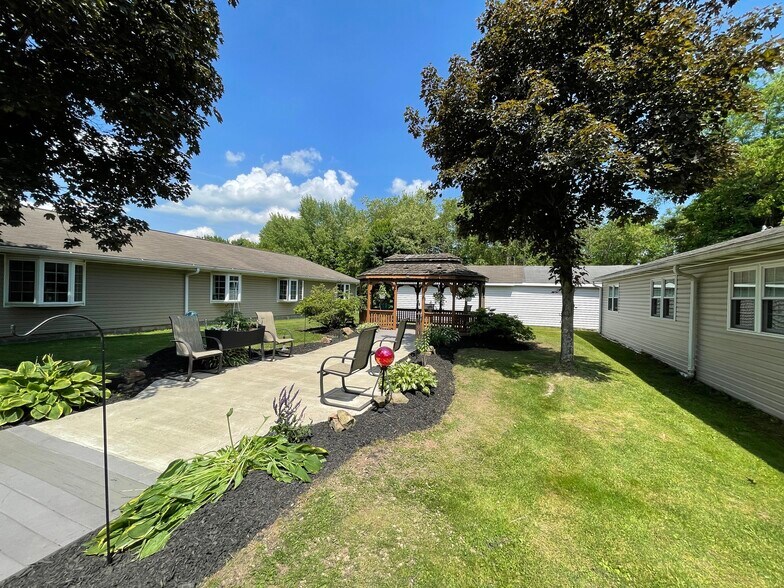160 Chapel Rd, Beaver, PA à vendre - Photo de l’immeuble – Image 2 sur 12