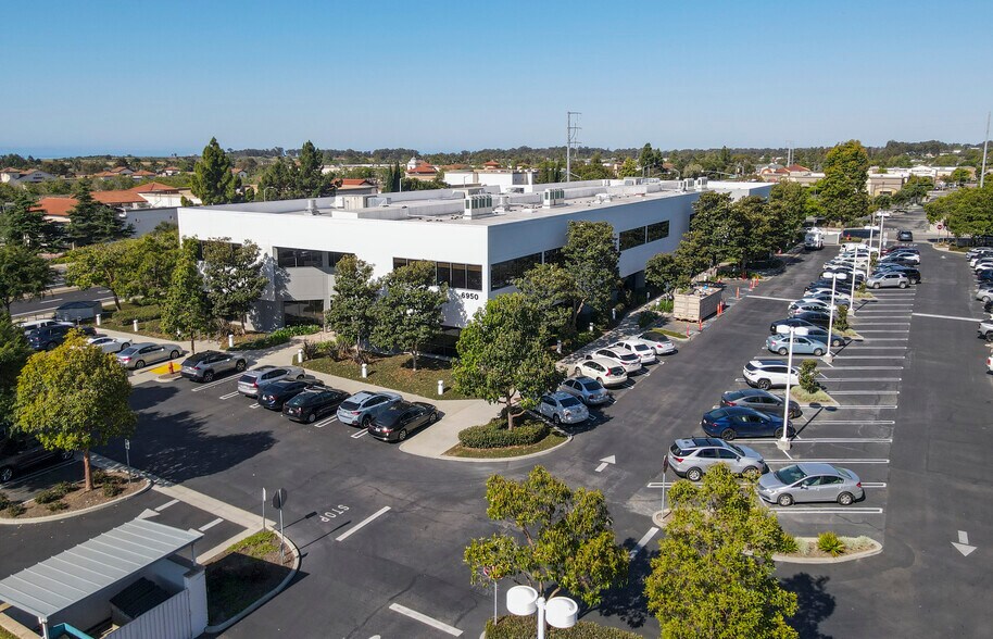6950 Hollister Ave, Goleta, CA à louer - Photo de l’immeuble – Image 1 sur 9