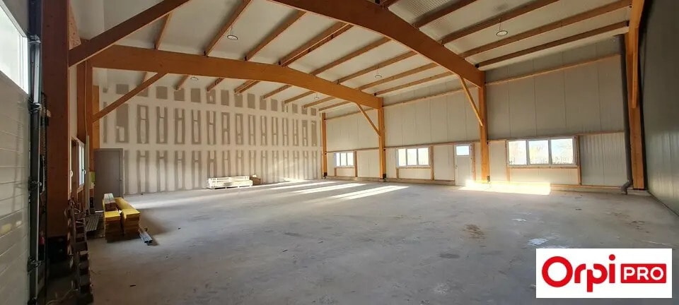 Local d’activités dans Trégueux à louer - Photo intérieure – Image 2 sur 4