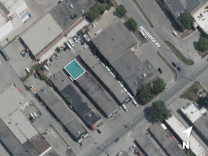 32 Jutland Rd, Toronto, ON à louer Aérien– Image 1 sur 1