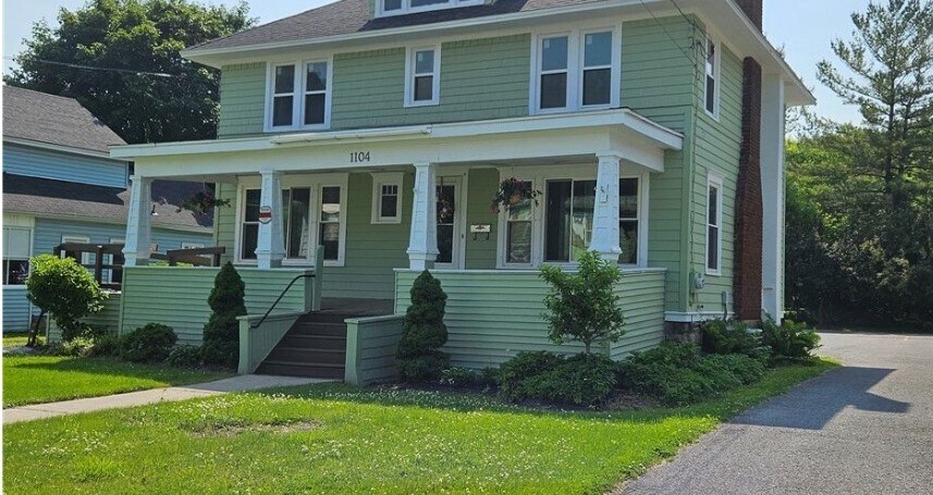 1104 Washington St, Watertown, NY à vendre Photo de l’immeuble– Image 1 sur 32