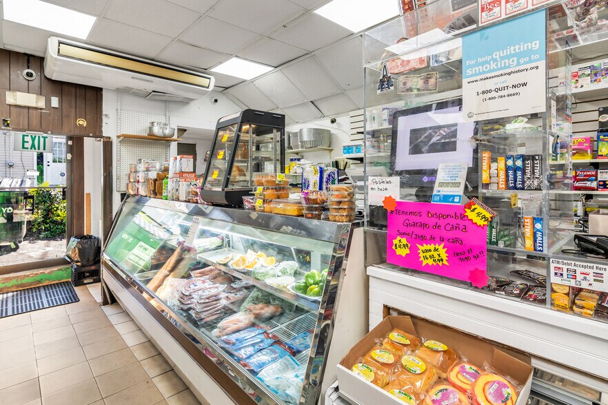 50 Inman St, Lawrence, MA à vendre - Photo de l’immeuble – Image 3 sur 7