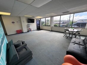 1210 Artesian St, Honolulu, HI à louer Photo intérieure– Image 2 sur 6