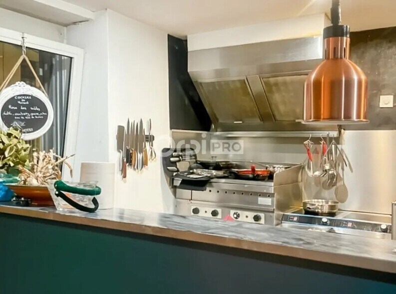 Local commercial dans Marseille à louer - Photo intérieure – Image 2 sur 2