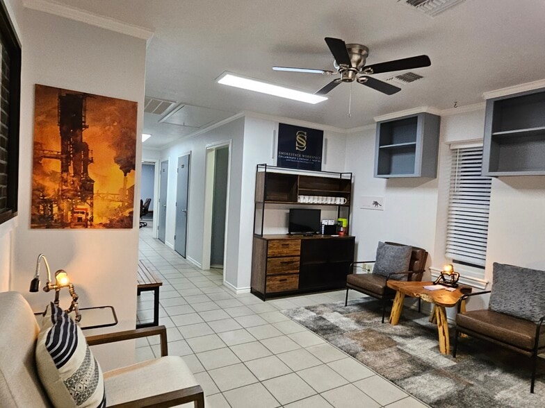 2409 Maxwell Ln, Deer Park, TX à louer - Photo intérieure – Image 2 sur 39