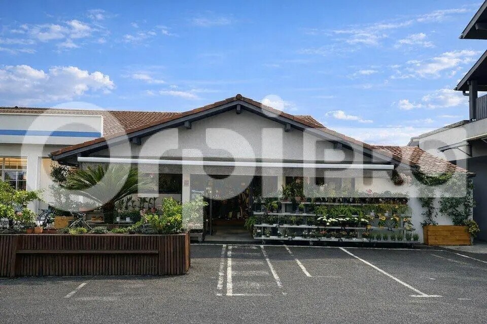 Local commercial dans Capbreton à louer Photo de l’immeuble– Image 1 sur 2