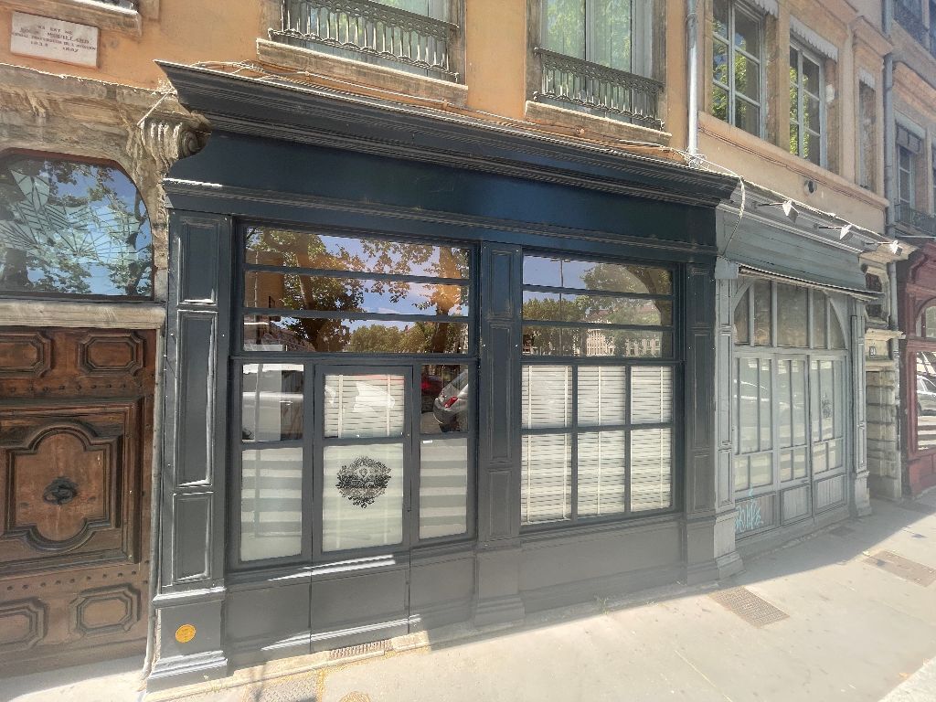 25 Quai De Bondy, Lyon à louer Photo de l’immeuble– Image 1 sur 7