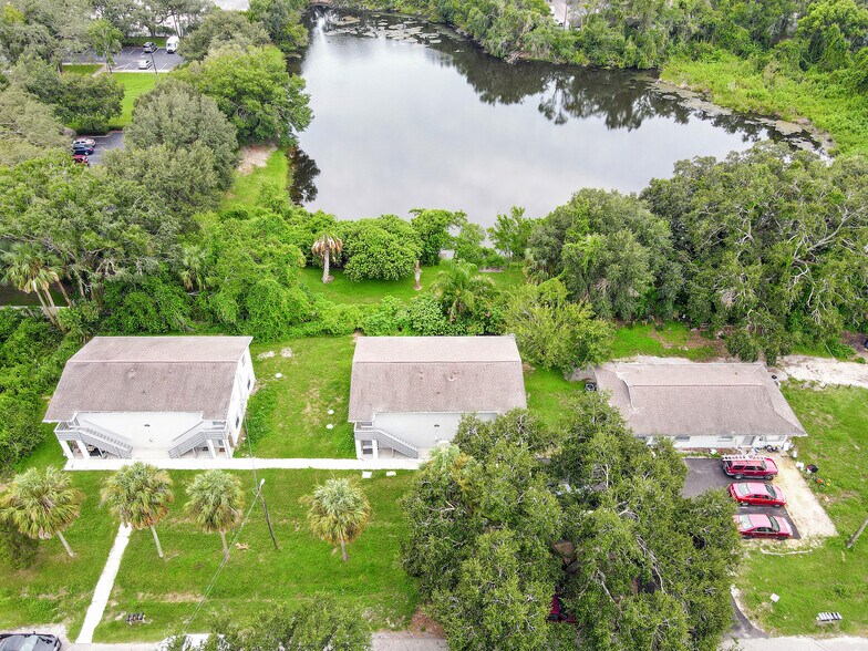 2203-2207 Irene St, Lutz, FL à vendre - Photo de l’immeuble – Image 2 sur 21