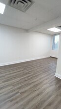 111 Waterloo St, London, ON à louer - Vidéo sur l’annonce professionnelle