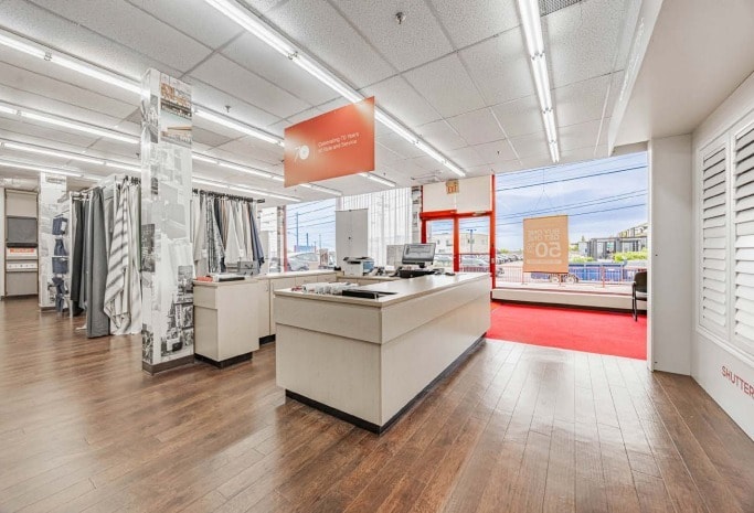 3295 Dufferin St, Toronto, ON à louer Photo intérieure– Image 1 sur 7