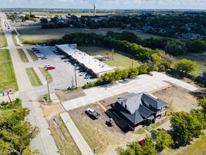 301 Hubbard Dr, Heath, TX à louer Aérien– Image 2 sur 5