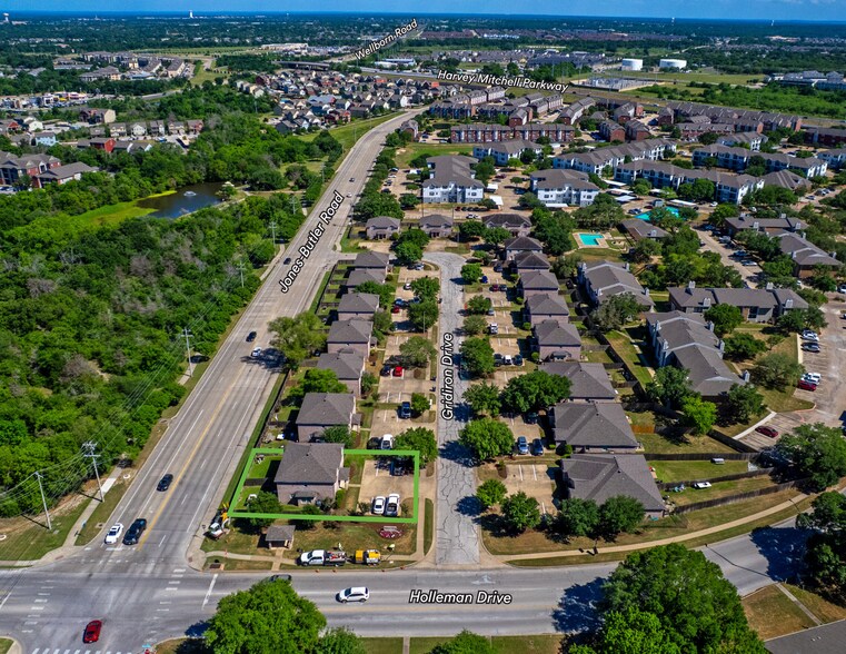 1101-1103 Gridiron Dr, College Station, TX à vendre - Photo de l’immeuble – Image 3 sur 34