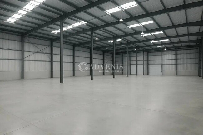 Plus de détails pour Industriel/Logistique à louer