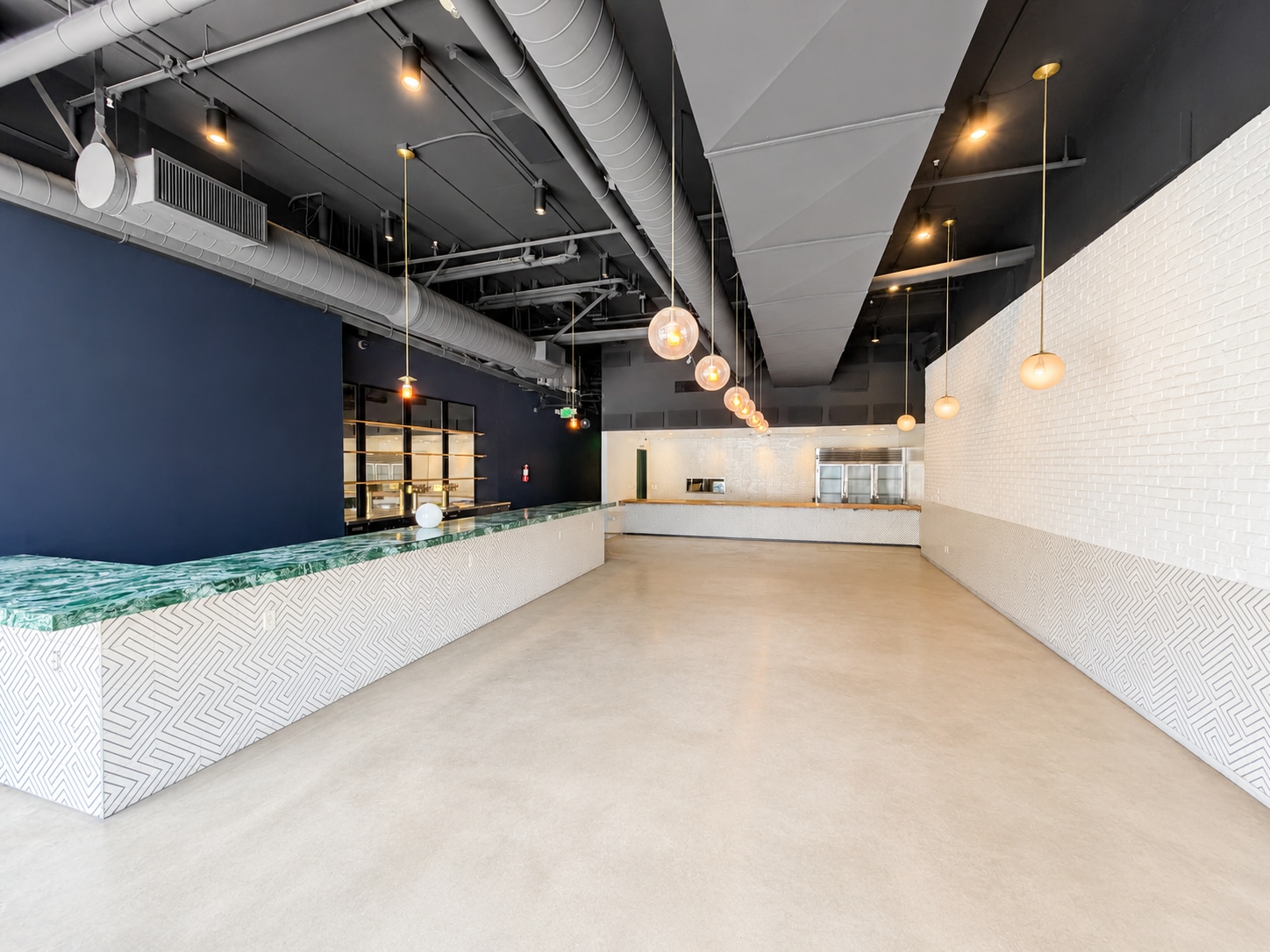 235 S San Pedro St, Los Angeles, CA à louer Photo principale– Image 1 sur 7