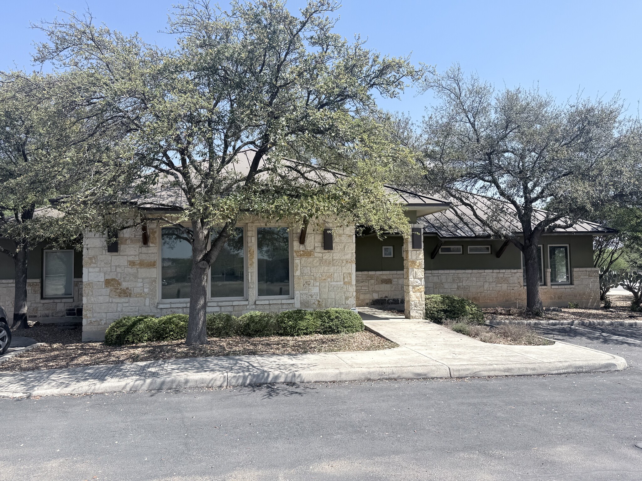 16239 Nacogdoches Rd, San Antonio, TX à louer Photo intérieure– Image 1 sur 13