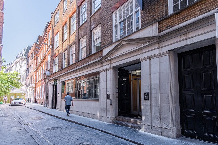 20 Ironmonger Ln, Londres à louer - Photo de l’immeuble – Image 2 sur 67