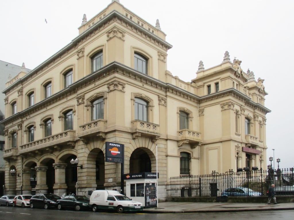 Calle Marqués de San Esteban, 2, Gijón, Asturias à louer Photo principale– Image 1 sur 2