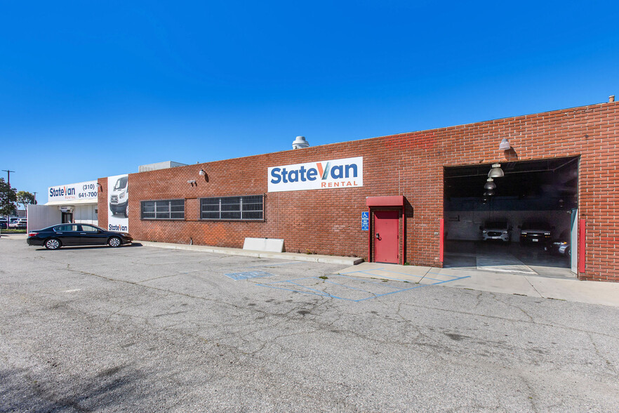 8515 S La Cienega Blvd, Inglewood, CA à louer - Photo de l’immeuble – Image 2 sur 4