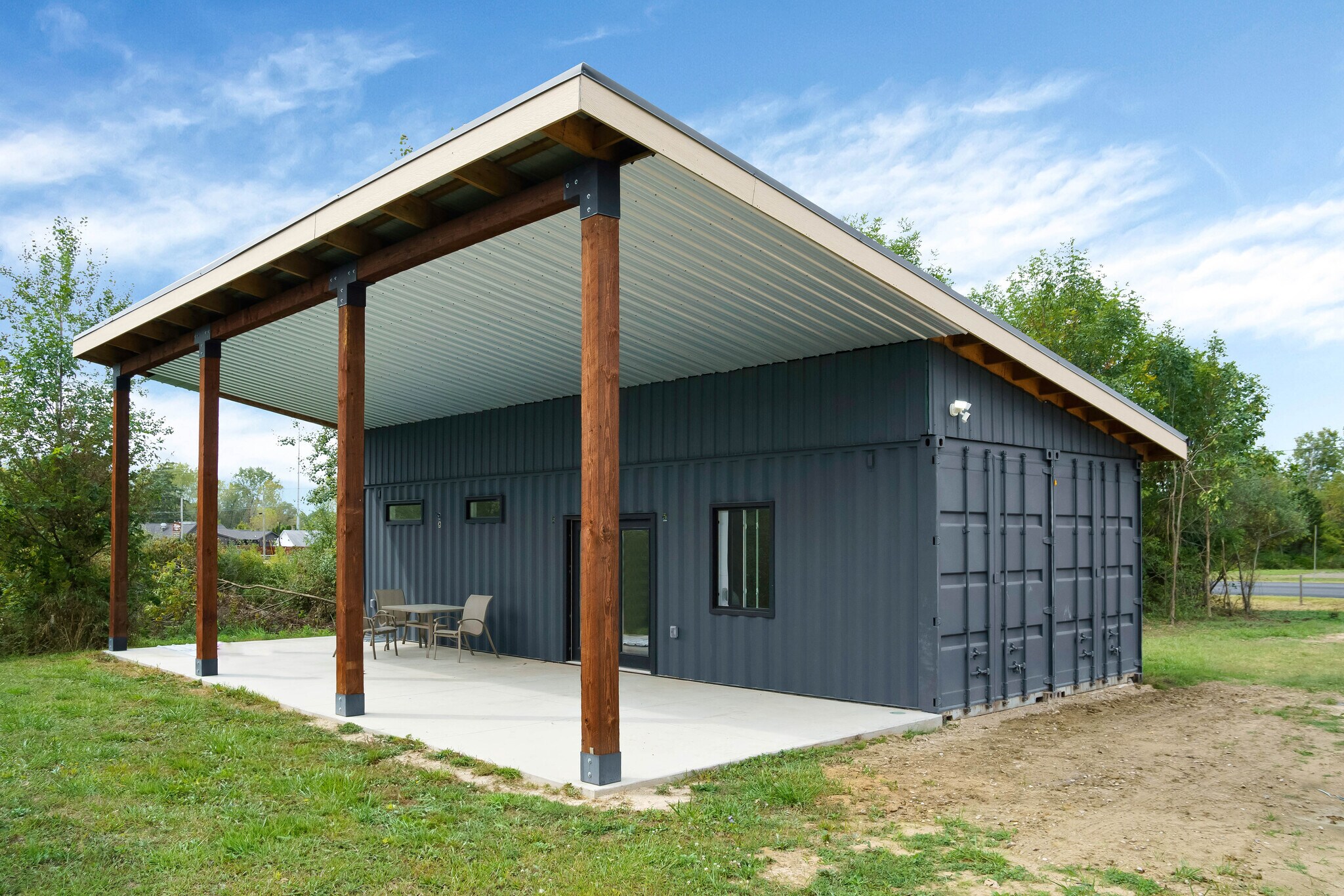 10155 Blue Star Highway, South Haven, MI à louer Photo principale– Image 1 sur 28