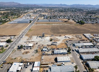 Plus de détails pour 1315 N State St, Hemet, CA - Spécialisé à vendre