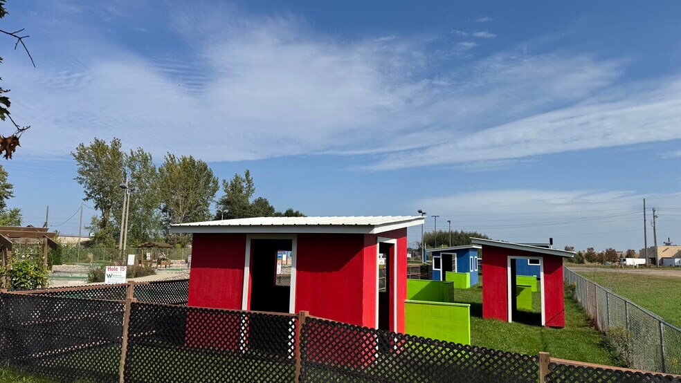 215 Opportunity Blvd N, Cambridge, MN à vendre - Photo de l’immeuble – Image 3 sur 17