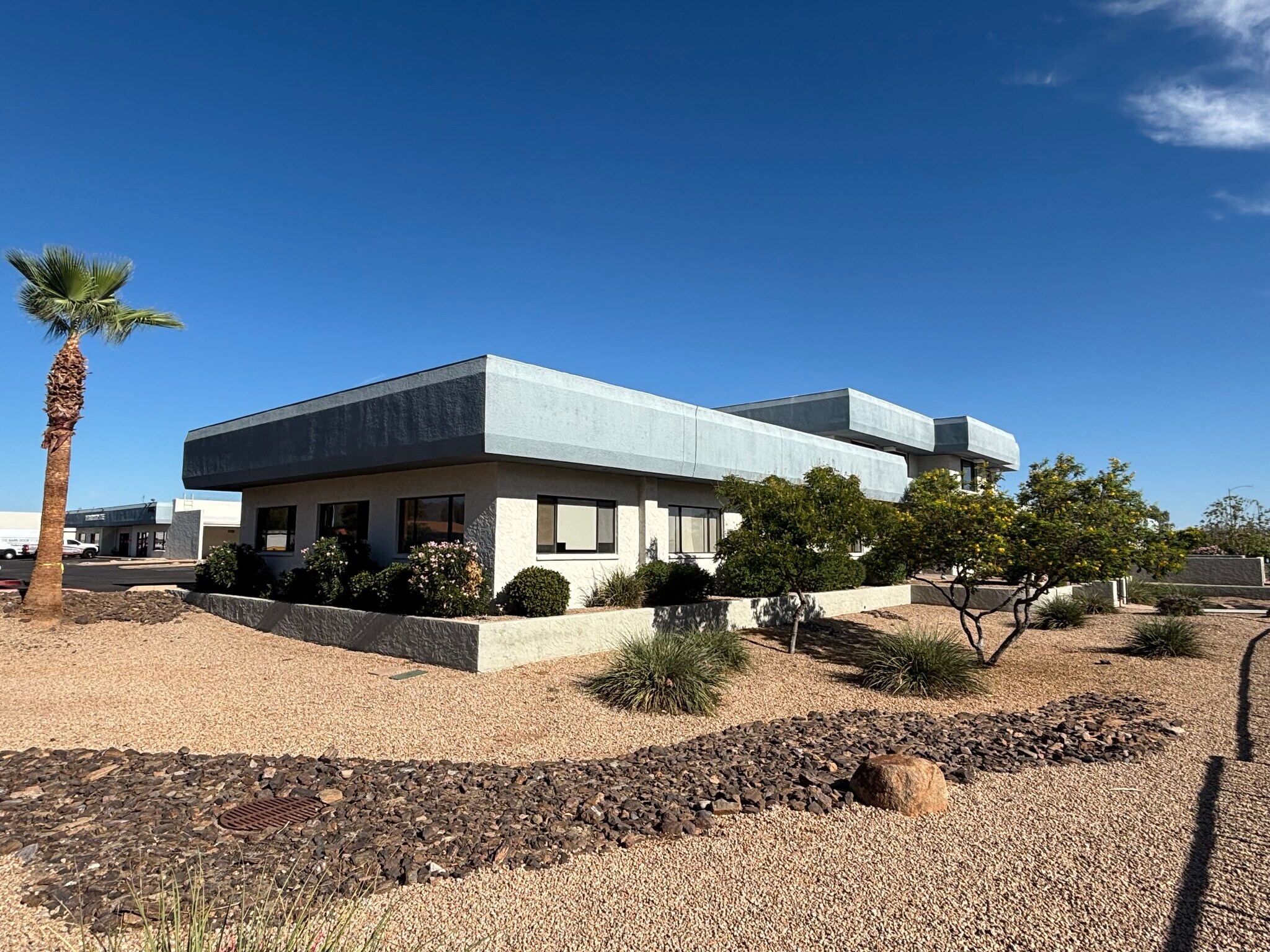 7650 E Redfield Rd, Scottsdale, AZ à louer Photo de l’immeuble– Image 1 sur 5