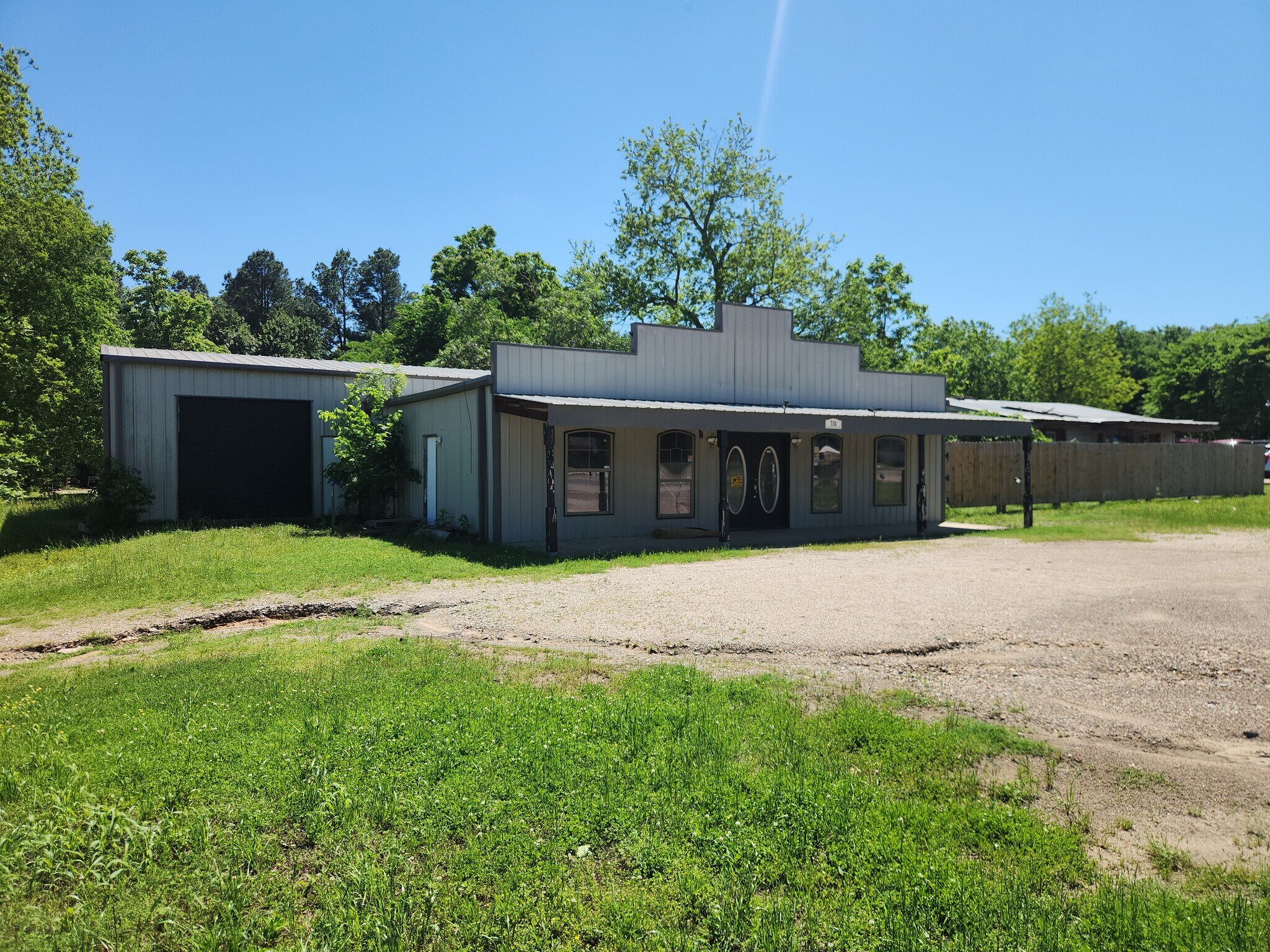 712 Main St, Antlers, OK à vendre Photo de l’immeuble– Image 1 sur 24