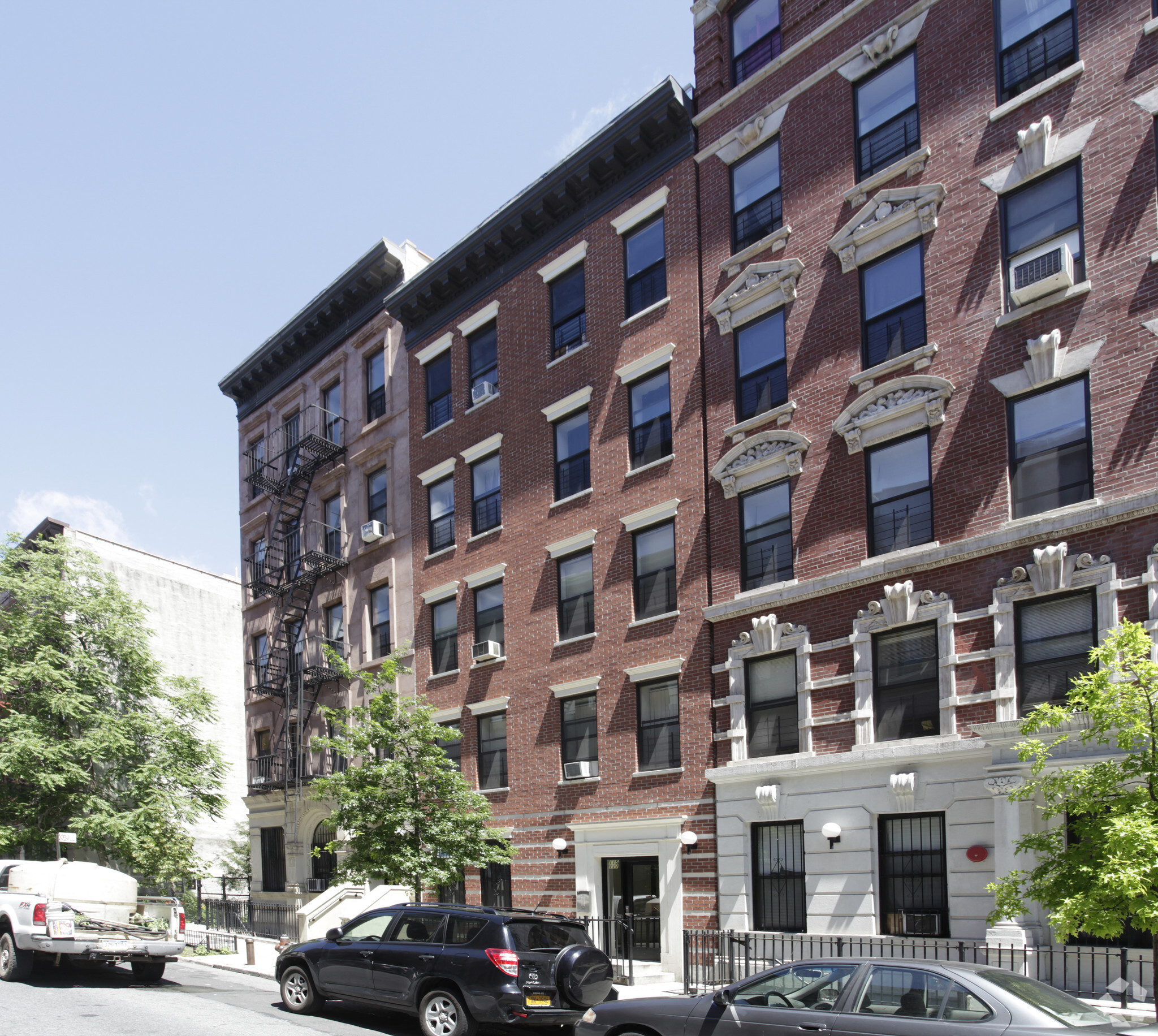 115 W 137th St, New York, NY à vendre Photo principale– Image 1 sur 4