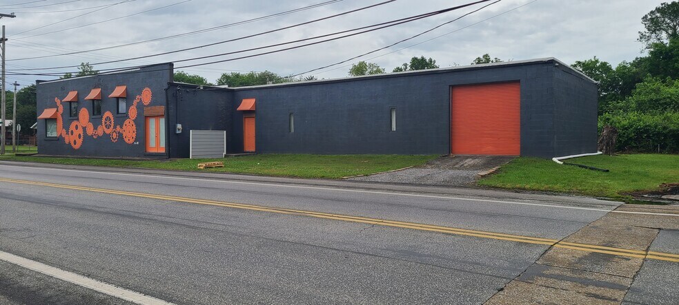 1700 Foust St, Chattanooga, TN à vendre - Photo de l’immeuble – Image 3 sur 17
