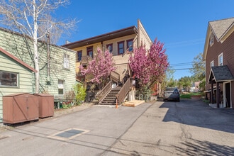 10075 W River St, Truckee, CA à louer Photo intérieure– Image 2 sur 16