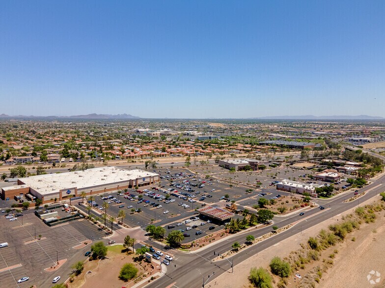 18255 N 83rd Ave, Glendale, AZ à louer - Aérien – Image 1 sur 3