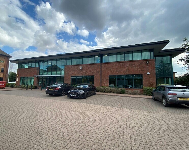 Harry Weston Rd, Coventry à louer - Photo de l’immeuble – Image 2 sur 8