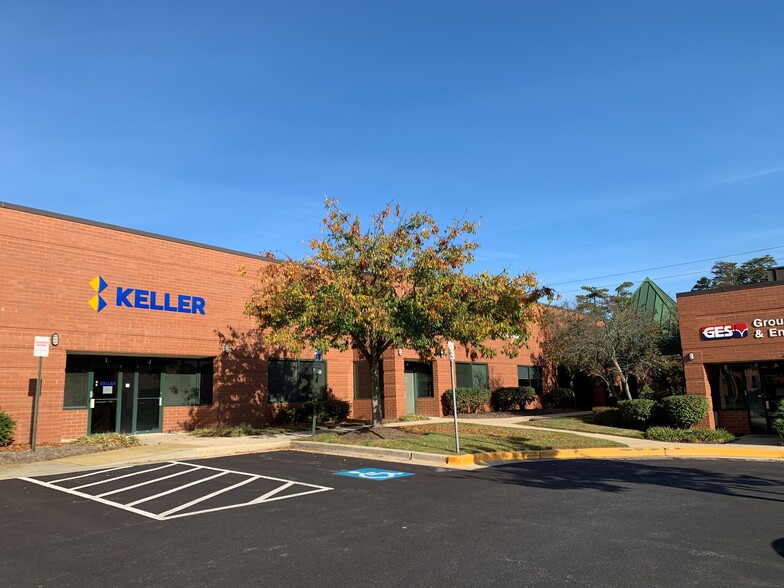 1360 Blair Dr, Odenton, MD à louer - Photo de l’immeuble – Image 1 sur 4