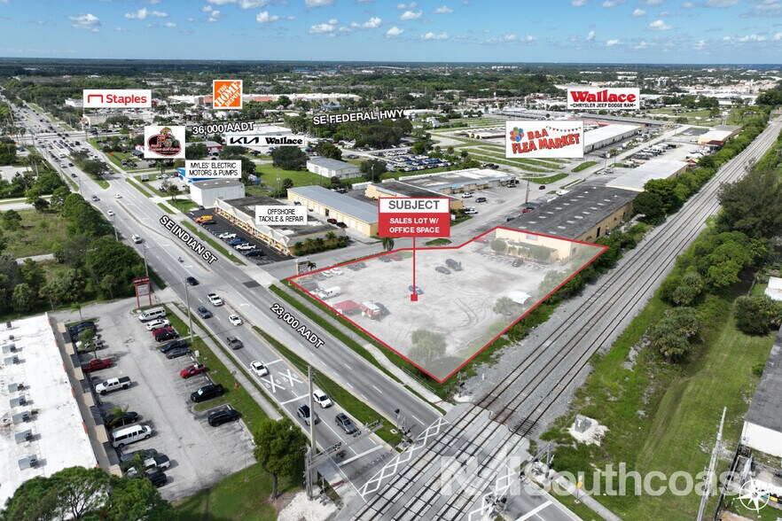 2201 SE Indian St, Stuart, FL à louer - Photo de l’immeuble – Image 1 sur 6