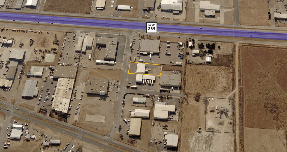 7010-7020 Cedar Ave, Lubbock, TX à louer - Photo de l’immeuble – Image 1 sur 3
