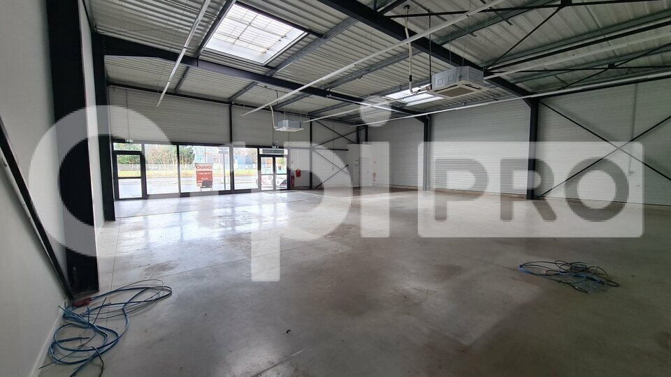 Local commercial dans Montluçon à louer - Photo de l’immeuble – Image 3 sur 5