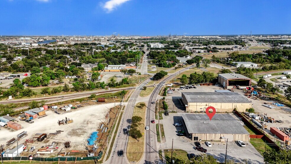 7510 Lawndale St, Houston, TX à louer - Photo de l’immeuble – Image 2 sur 61